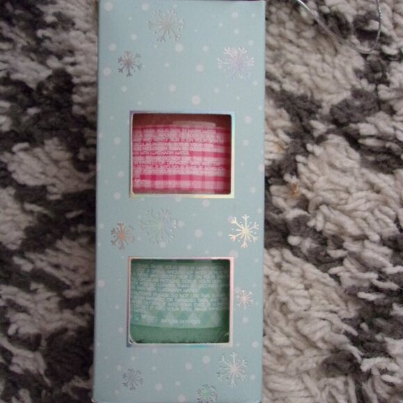 Arete Athene Holiday Treats sugar scrubs scented- Pink Cranberry & Minty Pine - Picture 3 of 4